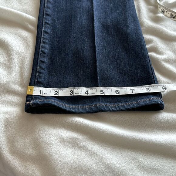 Eddie Bauer Women's Dark Blue Jeans - Picture 13 of 14